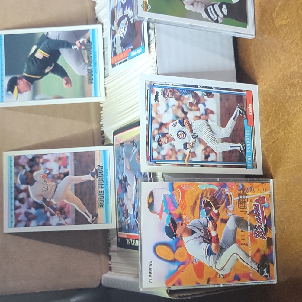 1990s mixed baseball cards lot 18